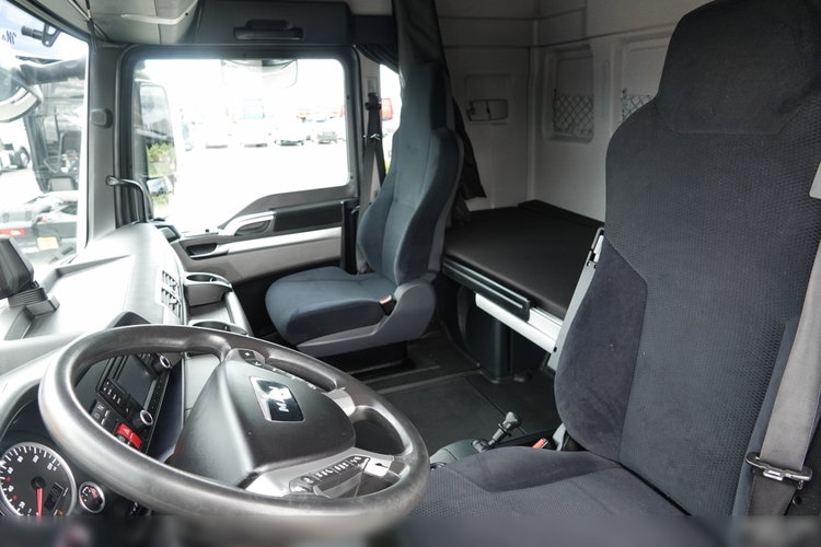 MAN TGX 18. 400 / MAŁY PRZEBIEG / EURO 6 zdjęcie 24