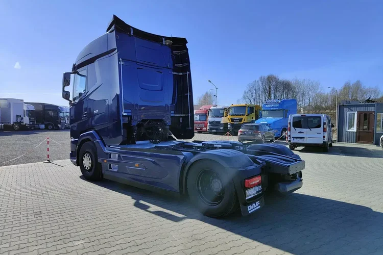 DAF XG 480 / EURO 6 / TV / BOGATE WYPOSAŻENIE / AUTOMAT / zdjęcie 6