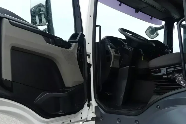 TGS 41.470 / 8x8 / WYWROTKA MEILLER / MANUAL / NISKI PRZEBIEG / zdjęcie 22