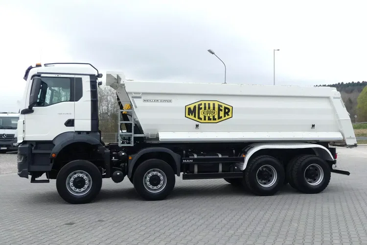 TGS 41.470 / 8x8 / WYWROTKA MEILLER / MANUAL / NISKI PRZEBIEG / zdjęcie 7