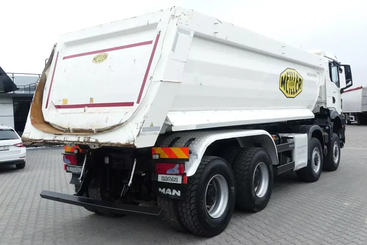 TGS 41.470 / 8x8 / WYWROTKA MEILLER / MANUAL / NISKI PRZEBIEG / zdjęcie 9