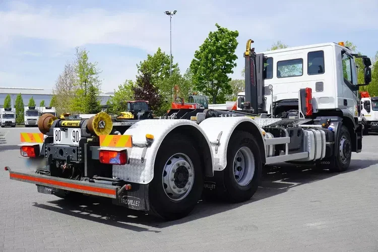 Iveco Stralis 360 6x2 / 50 tys. km / Hakowiec Marell AL20 S55 / oś skrętna zdjęcie 9