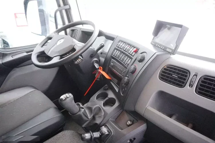 Renault D210 12T / Chłodnia Bitemperatura / zdjęcie 23