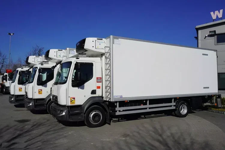 Renault D210 12T / Chłodnia Bitemperatura / zdjęcie 3