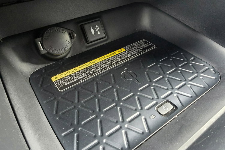 Toyota RAV-4 Krajówka, bezwypadkowa, ostatni serwis w aso marzec zdjęcie 23