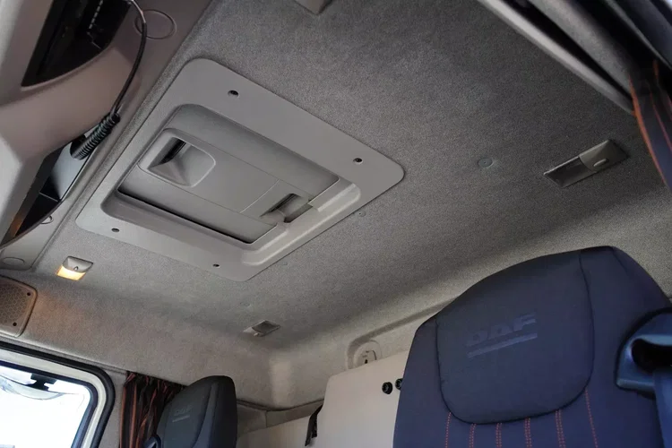 DAF LF / 260 / ACC / E 6 / FIRANKA / 18 PALET / DŁ. 7.2 M zdjęcie 17