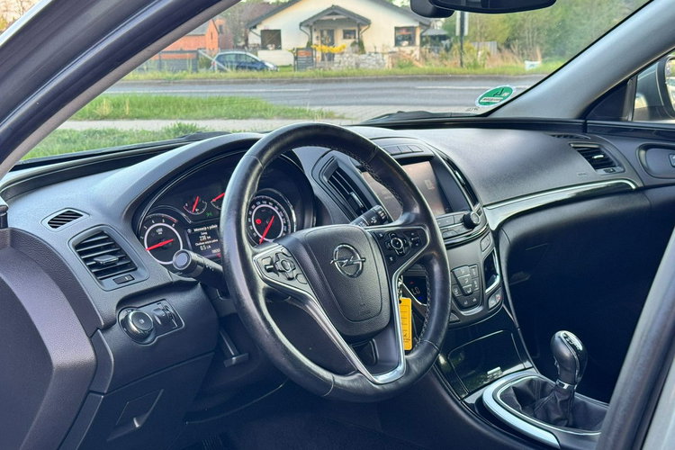 Opel Insignia Sports Tourer Diesel 170km BDB stan zdjęcie 19