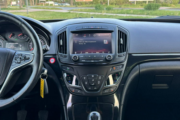 Opel Insignia Sports Tourer Diesel 170km BDB stan zdjęcie 23