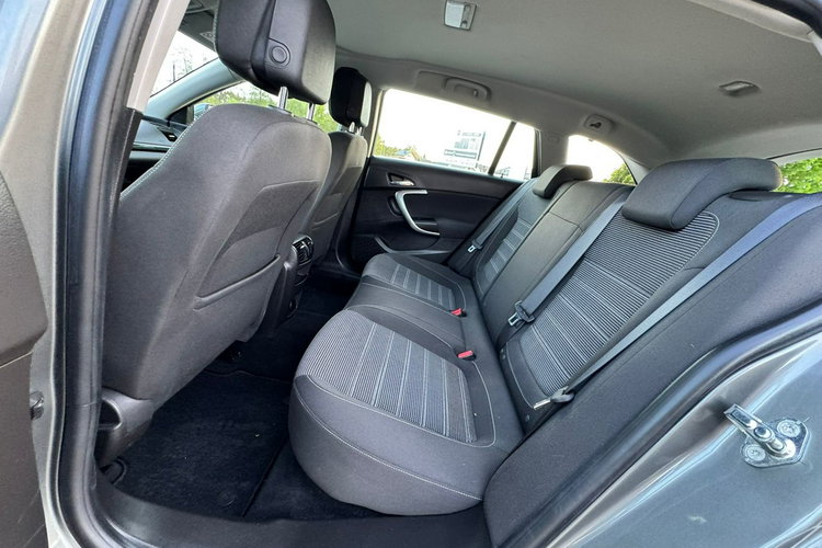 Opel Insignia Sports Tourer Diesel 170km BDB stan zdjęcie 24