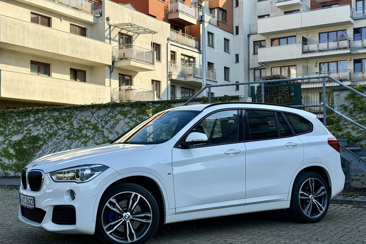 BMW X1 2.0d Xdrive M-pakiet zdjęcie 19