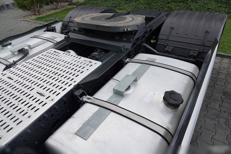 Iveco S-WAY / 510 / RETARDER / KLIMA POSTOJOWA / EURO 6 zdjęcie 12