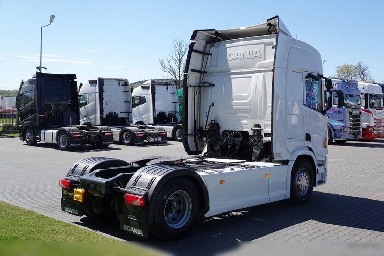 Scania R 450 / RETARDER / ZBIORNIKI 1400 L / OPONY 100 % / zdjęcie 8