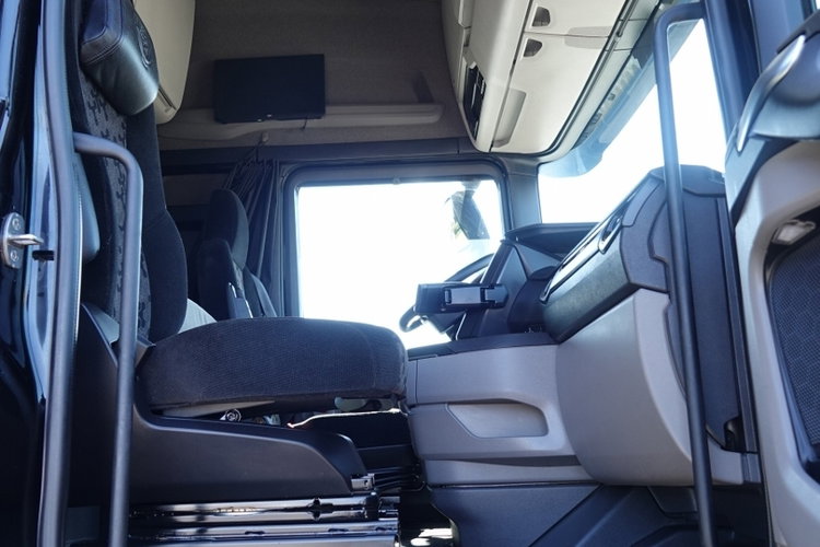 Scania S 500 / ADR FL / RETARDER / KLIMA POSTOJOWA / TV / ALUFELGI / EURO 6 zdjęcie 36