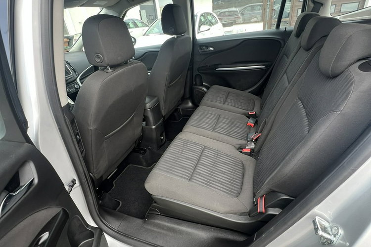 Opel Zafira 7 osobowe, zdjęcie 7