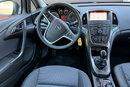 Opel Astra 1.6 Turbo 170 KM Xenon zdjęcie 18
