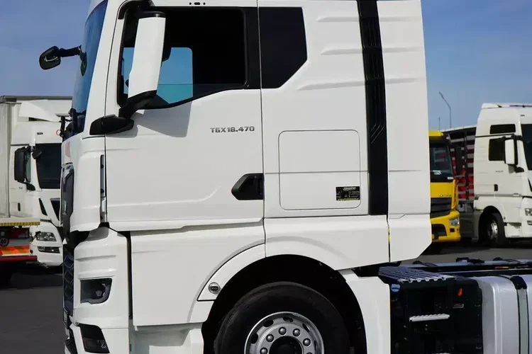 MAN TGX / 18.470 / EURO 6 / GX / ACC / MAŁY PRZEBIEG zdjęcie 30