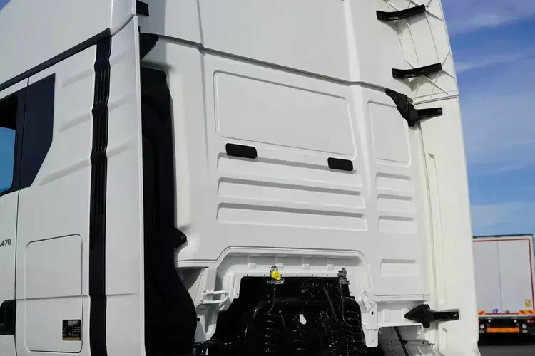 MAN TGX / 18.470 / EURO 6 / GX / ACC / MAŁY PRZEBIEG zdjęcie 33