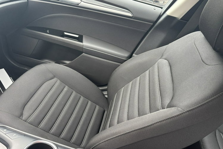 Ford Mondeo 2.0 EcoBlue Trend 150KM, I właściciel, salon Polska, gwarancja 12 m-cy zdjęcie 26