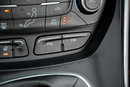 Ford Kuga ST-Line Skóry 4X4 Radar Xenon Ledy Kamera ParkAssist Keyless Alu18 ASO zdjęcie 33