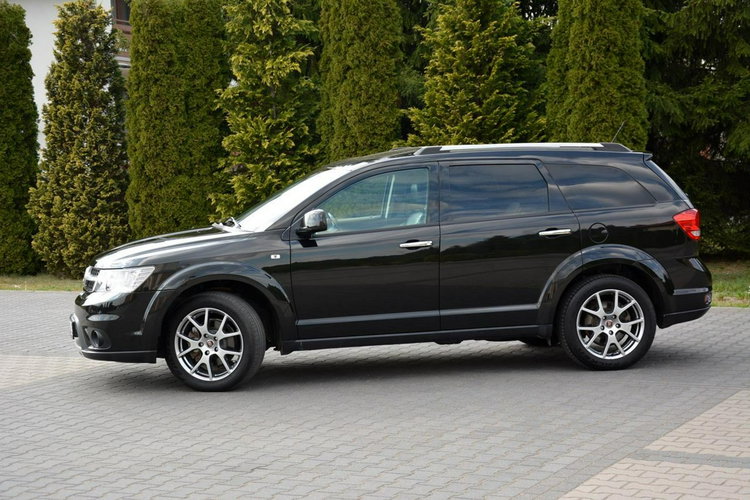 Fiat Freemont 2.0d(170KM) Alpine AWD 7-Foteli Navi Kamera Keyless Go Skóry Alu19" zdjęcie 4