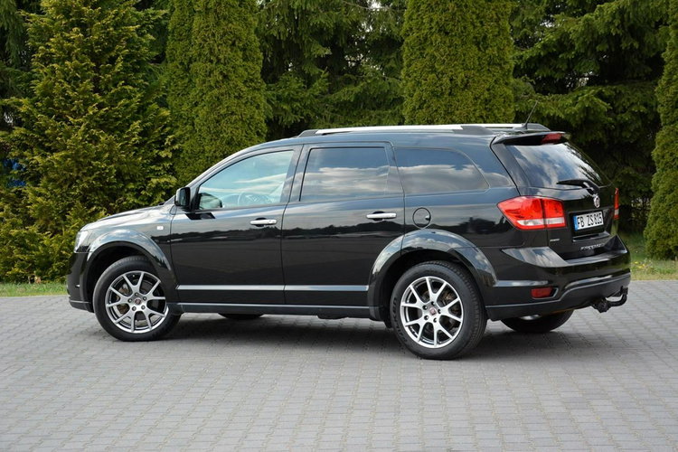 Fiat Freemont 2.0d(170KM) Alpine AWD 7-Foteli Navi Kamera Keyless Go Skóry Alu19" zdjęcie 5