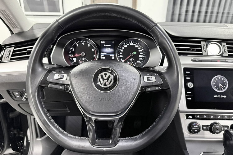Volkswagen Passat 1.8 TSi 180KM "HIGHLINE"Automat DSG Full LED Apple Car Alu 17 Limuzyna zdjęcie 25