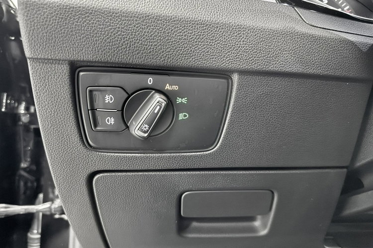 Volkswagen Passat 1.8 TSi 180KM "HIGHLINE"Automat DSG Full LED Apple Car Alu 17 Limuzyna zdjęcie 29