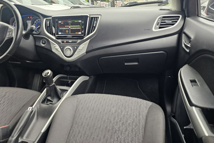 Suzuki Baleno Radar, komendy głosowe, grzane fotele, kontrola pasa ruchu, led zdjęcie 21