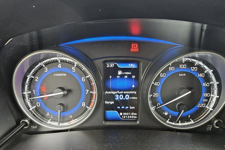 Suzuki Baleno Radar, komendy głosowe, grzane fotele, kontrola pasa ruchu, led zdjęcie 26