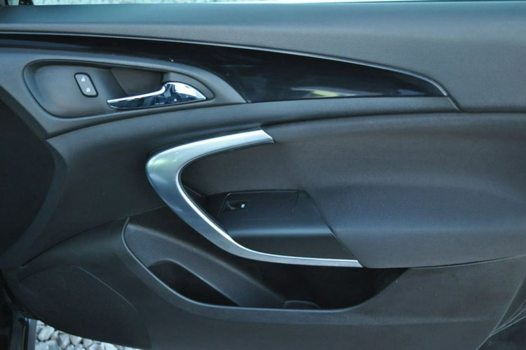 Opel Insignia Klimatyzacja Nawigacja Radar Kamera Cofania Podgrzewane Fotele zdjęcie 32