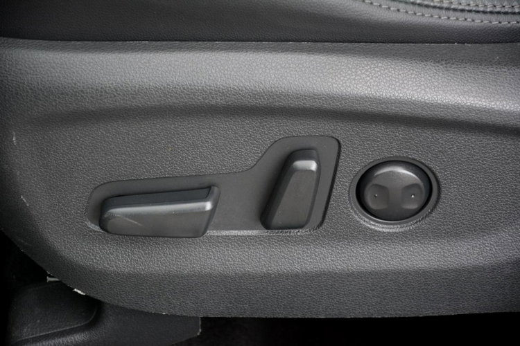 Hyundai Tucson Premium Skóry biXenon Led BLIS Wentyl. Fotele Radar Navi Kamera AWD zdjęcie 37