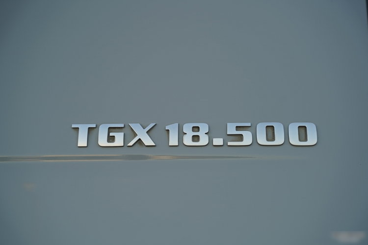 MAN TGX 18.500 / 4x4 / HYDRAULIKA / HYDRODRIVE / NISKA KABINA / EURO 6 / NAVI / zdjęcie 23