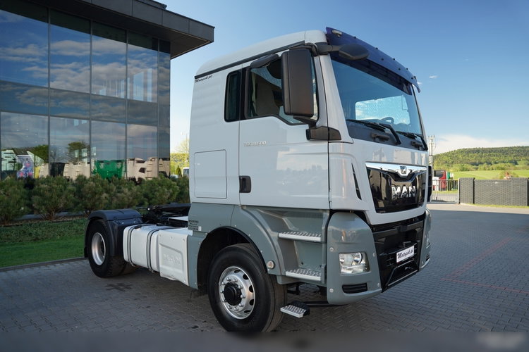 MAN TGX 18.500 / 4x4 / HYDRAULIKA / HYDRODRIVE / NISKA KABINA / EURO 6 / NAVI / zdjęcie 2