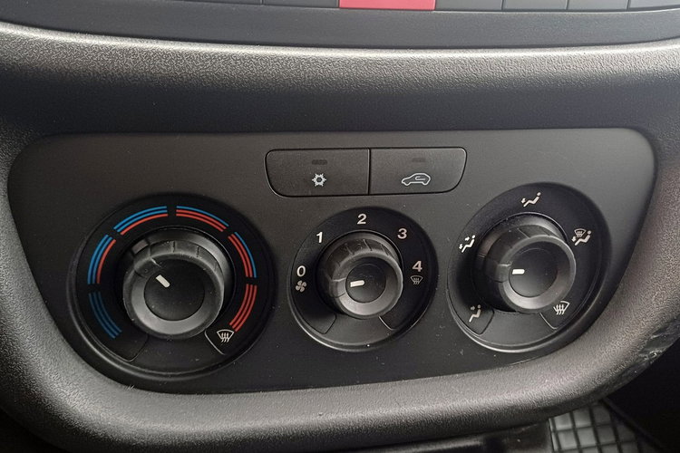 Fiat Doblo Maxi Chłodnia do transportu leków Salon Polska zdjęcie 21
