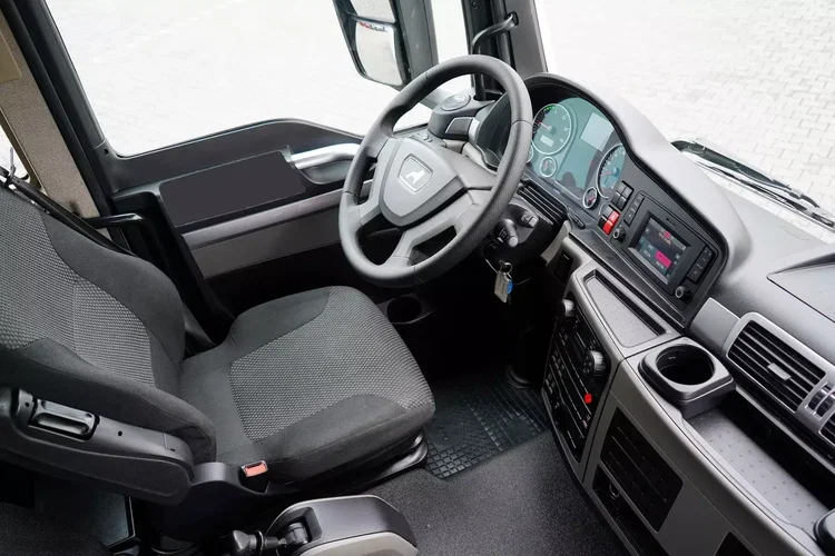 MAN TGS / 26.360 / EURO 6 / CHŁODNIA + WINDA zdjęcie 13