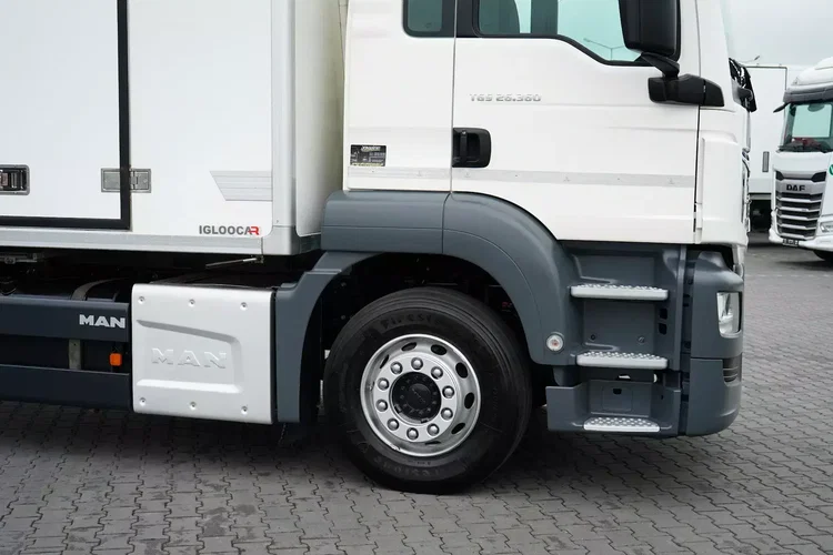 MAN TGS / 26.360 / EURO 6 / CHŁODNIA + WINDA zdjęcie 30