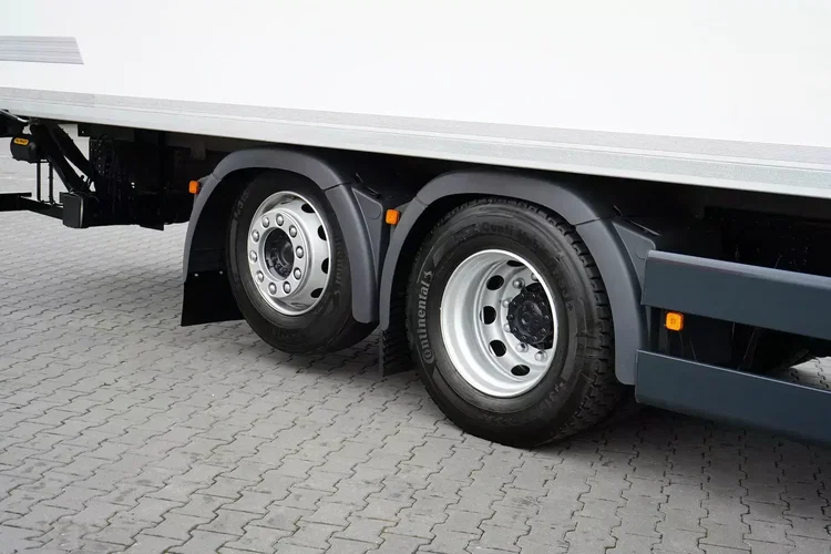 MAN TGS / 26.360 / EURO 6 / CHŁODNIA + WINDA zdjęcie 31