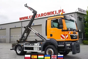 MAN TGM 13.290 / 4x4 / 30 tys. km / hakowiec HIAB XR8S3250 / DMC 15 ton
