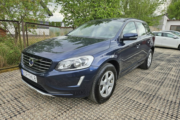 Volvo XC 60 100% Fabryczny Lakier Dealer Serwis Pełna Historia Nowe Sprzęgło zdjęcie 2