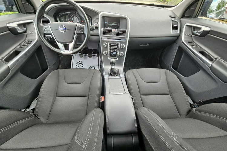 Volvo XC 60 100% Fabryczny Lakier Dealer Serwis Pełna Historia Nowe Sprzęgło zdjęcie 8