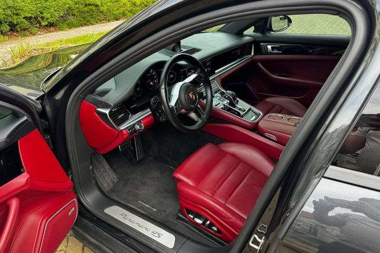 Porsche Panamera 4S zdjęcie 17
