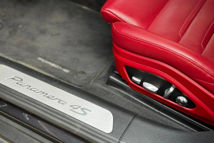 Porsche Panamera 4S zdjęcie 29