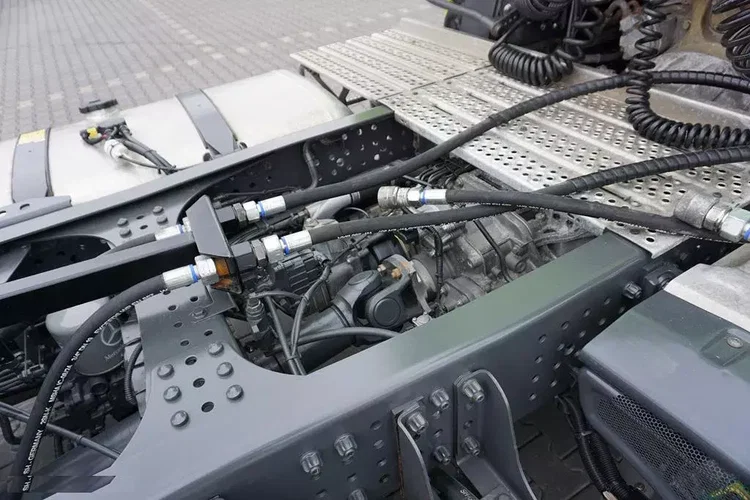 Mercedes ACTROS / 1848 / ACC / E 6 / MP 5 / RETARDER / HYDRAULIKA / BIG SPACE zdjęcie 35