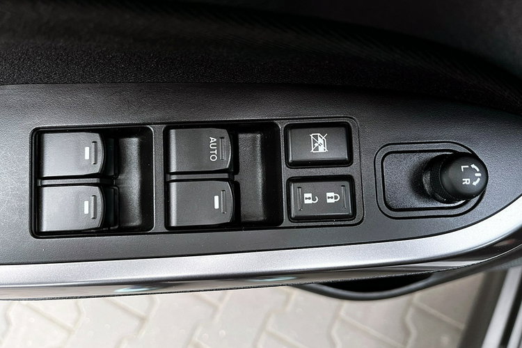 Suzuki Vitara 1.4 HYBRID Tylko 34 TYŚ KM ACC+Led+Navi+Kamera GWAR. I-wł Kraj Bezwyp 4x2 zdjęcie 15