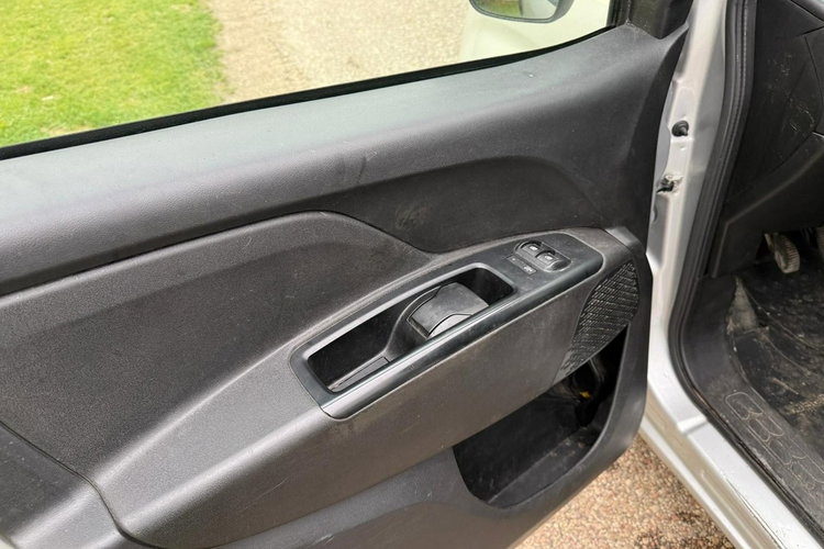 Fiat Doblo Maxi 1.4Tjet 120KM\benzyna /LPG /GAZ/Zarejestrowany zdjęcie 16