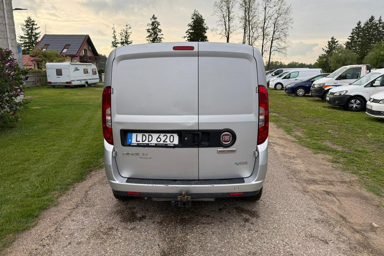 Fiat Doblo Maxi 1.4Tjet 120KM\benzyna /LPG /GAZ/Zarejestrowany zdjęcie 4
