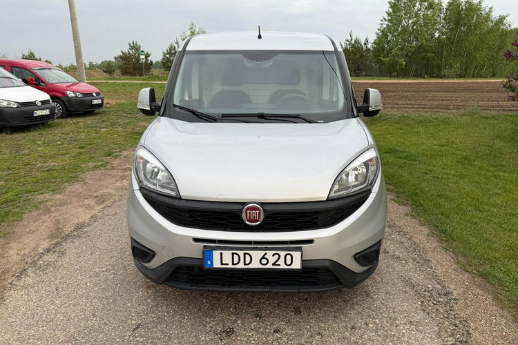 Fiat Doblo Maxi 1.4Tjet 120KM\benzyna /LPG /GAZ/Zarejestrowany zdjęcie 8