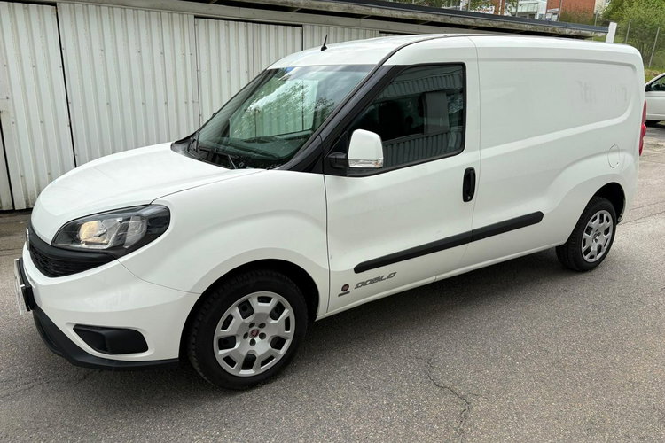 Fiat Doblo 1.4Tjet/120KM /3 osobowy /2021 r/Nowym LPG /przebieg 19 tys km zdjęcie 2