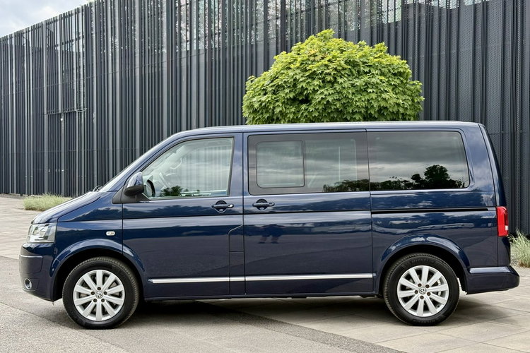 Volkswagen Multivan Highline DSG 4-motion zdjęcie 2
