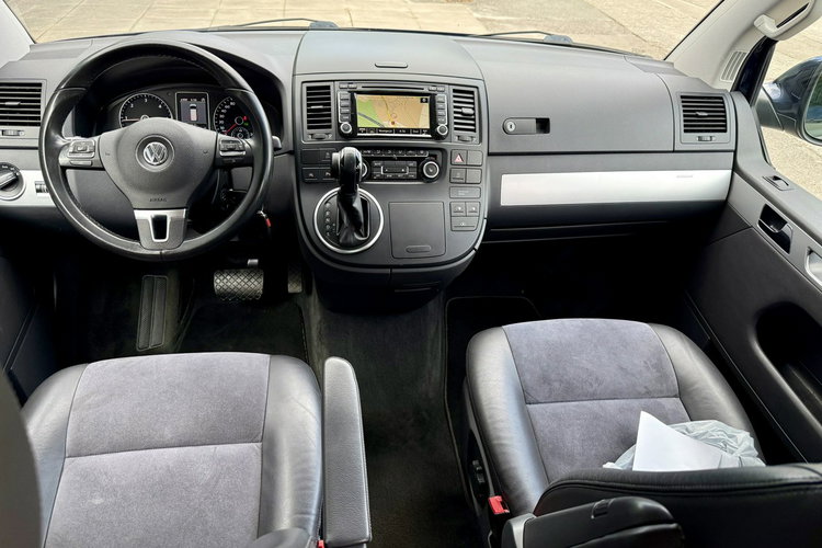 Volkswagen Multivan Highline DSG 4-motion zdjęcie 6